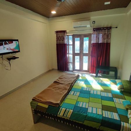Siddhivinayak Resort Nx Mālvan Exteriör bild