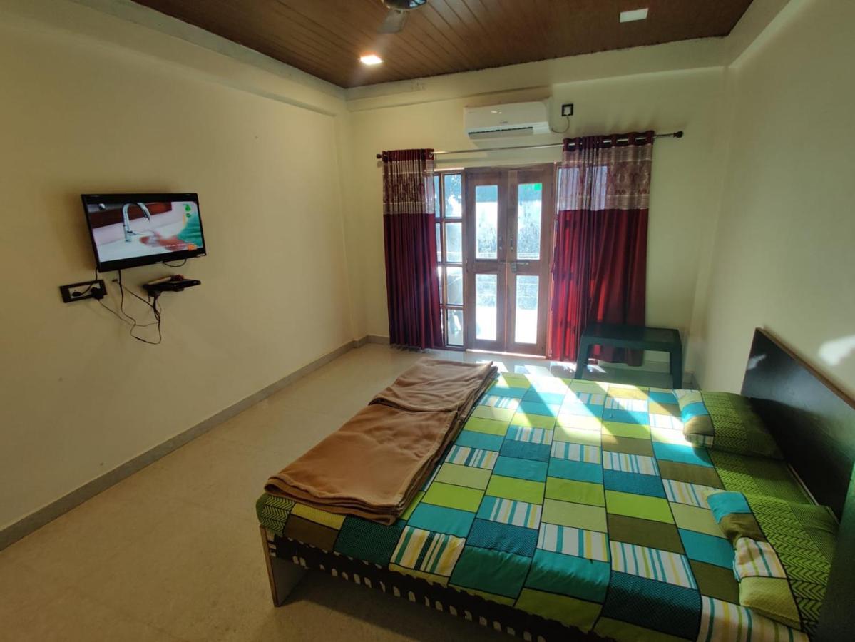 Siddhivinayak Resort Nx Mālvan Exteriör bild